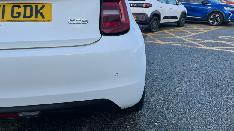 Fiat 500 87kW Passion 42kWh 3dr Auto Electric Hatchback